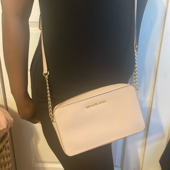 Michael Kors Pink Crossbody - Picture 8 of 8